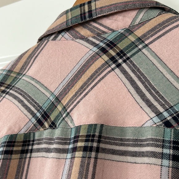 J Jill Plaid Shirt w Patch Pocket Pink w Green w MEASUREMENTS! - Picture 11 of 11